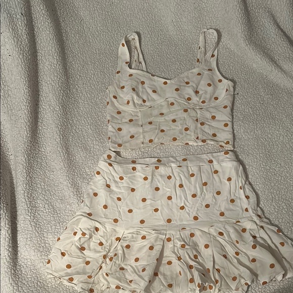 Polka Dot Ruffle set - Picture 6 of 6